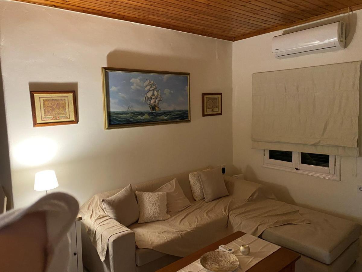 איה אפימיה Lena'S Traditional Villa מראה חיצוני תמונה