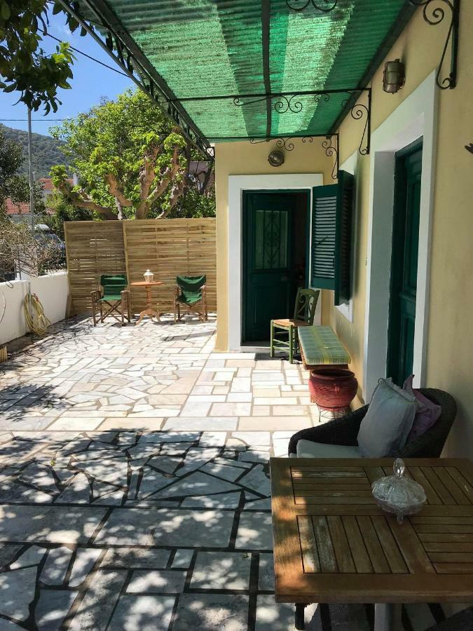 איה אפימיה Lena'S Traditional Villa מראה חיצוני תמונה